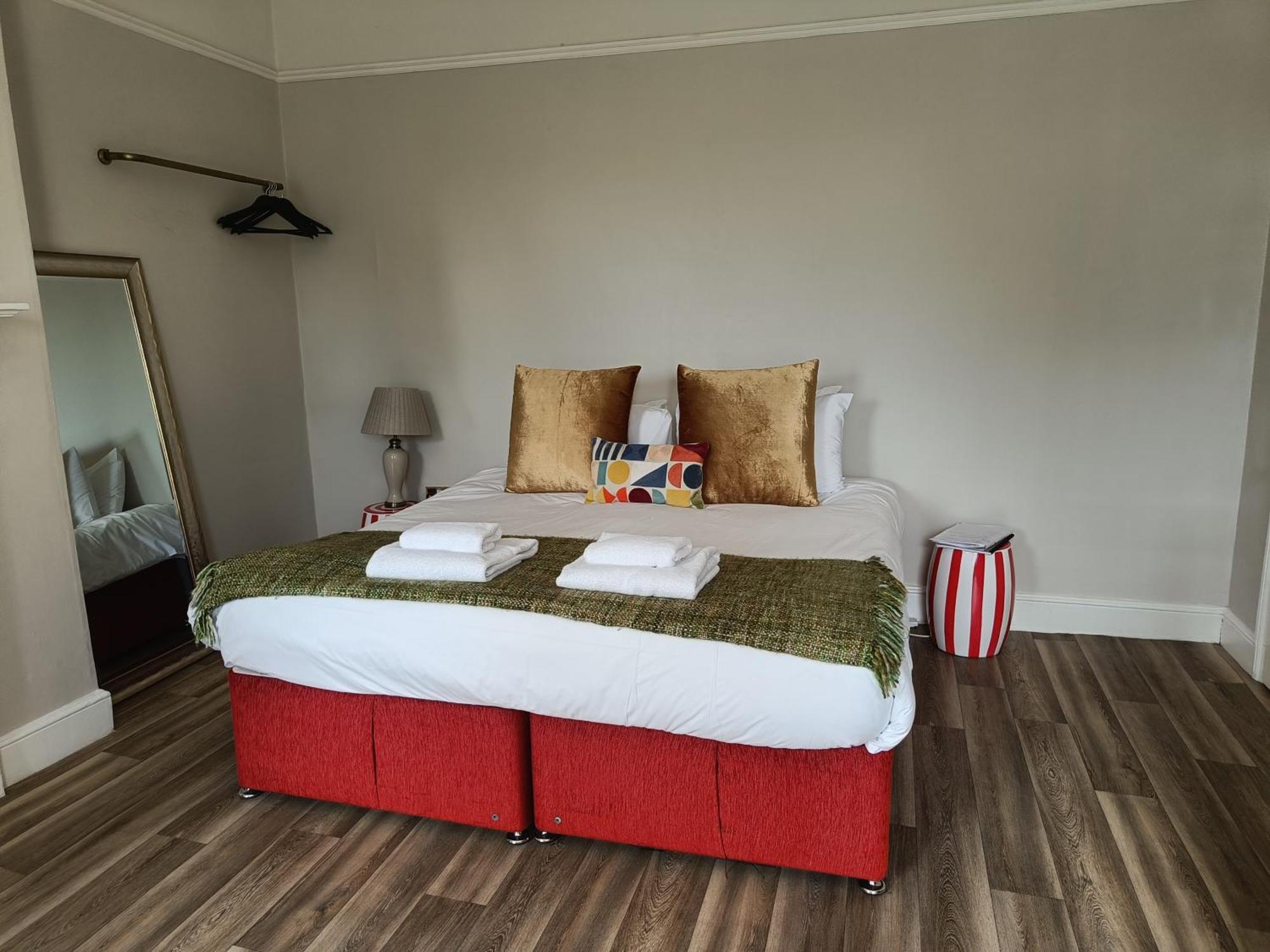 Rooms On The Prom Cheltenham Esterno foto