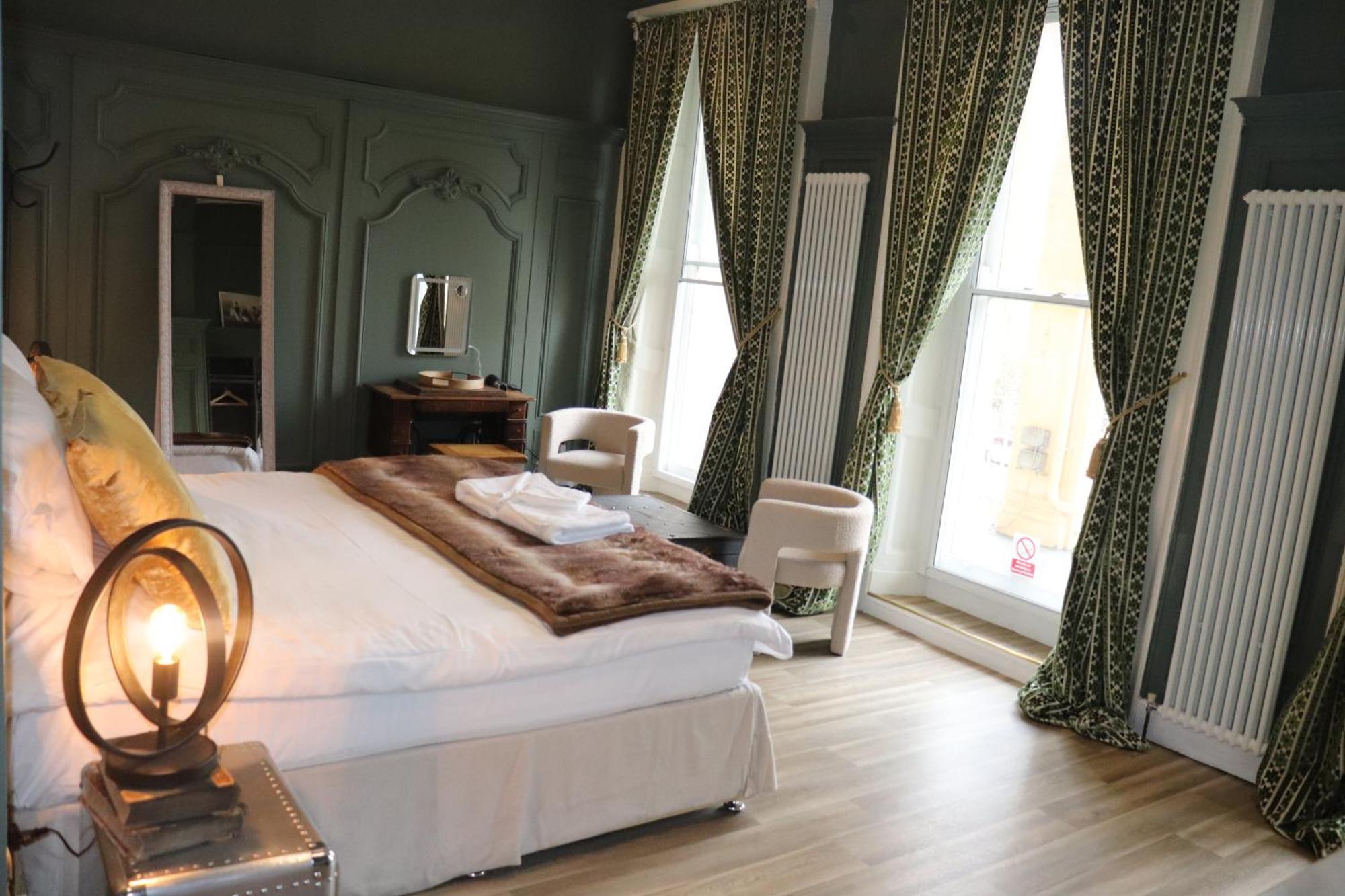 Rooms On The Prom Cheltenham Esterno foto