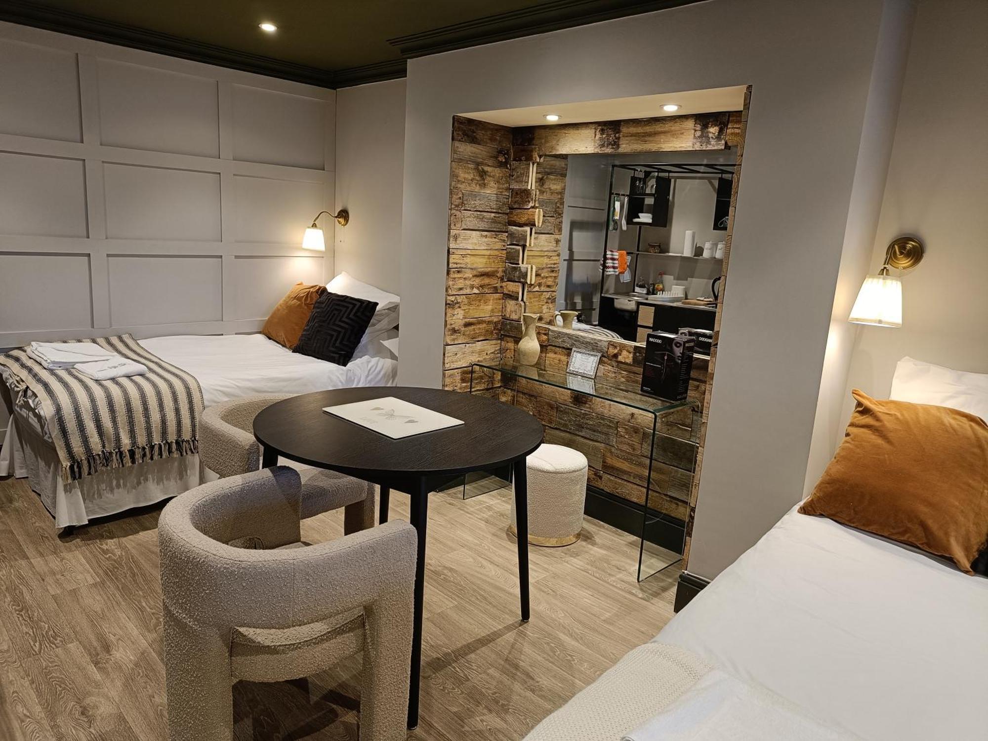Rooms On The Prom Cheltenham Esterno foto